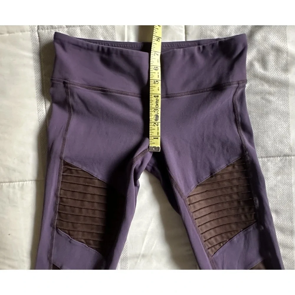 Alo‎ Yoga Moto Leggings Purple & Brown Mesh Ribbed Moto Detail Size Small
